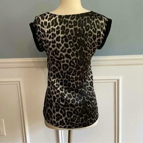❤️ THML Leopard Contrast top Small - Picture 3 of 5